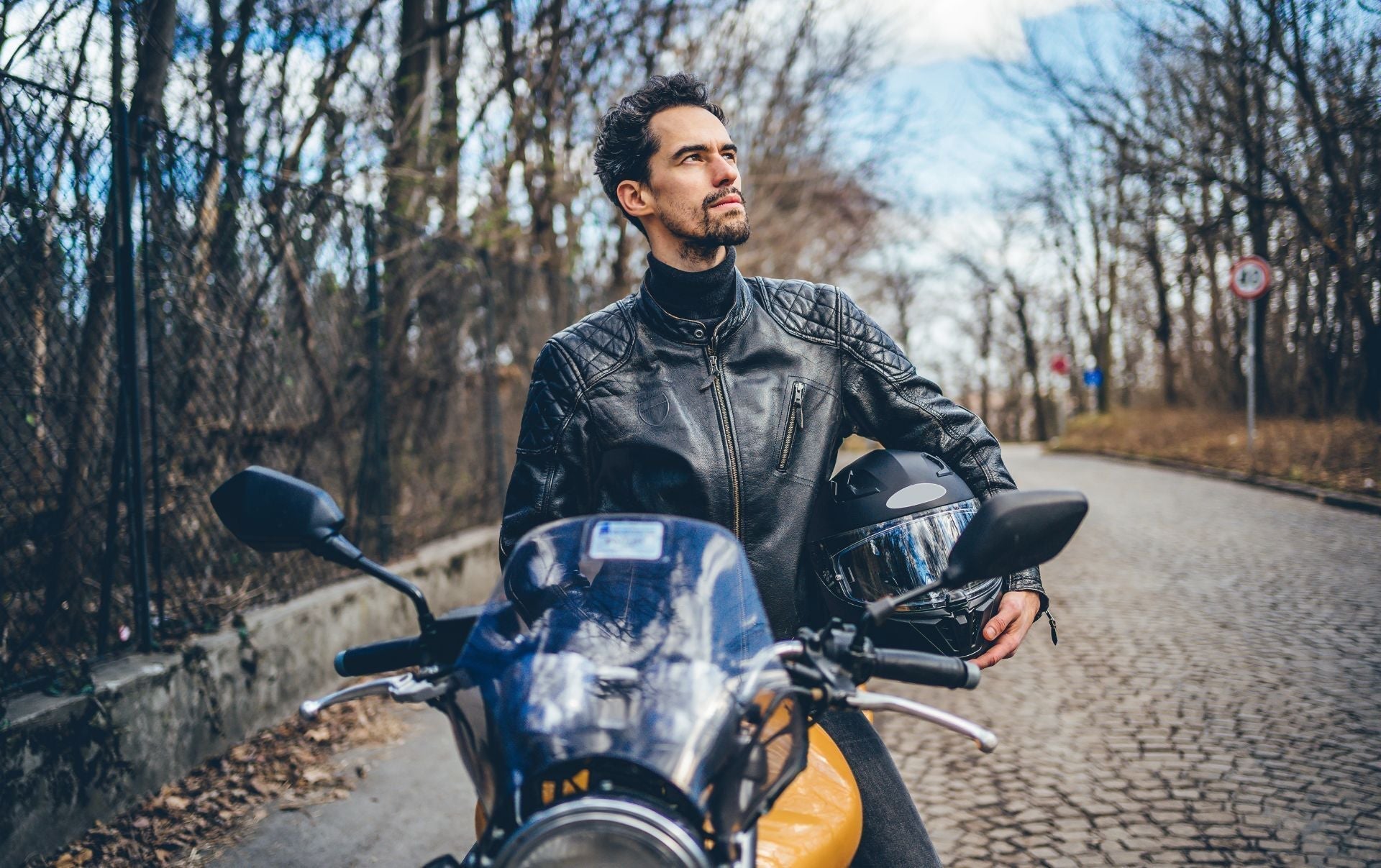 Choosing the Perfect Full-Grain Leather Motorcycle Jacket