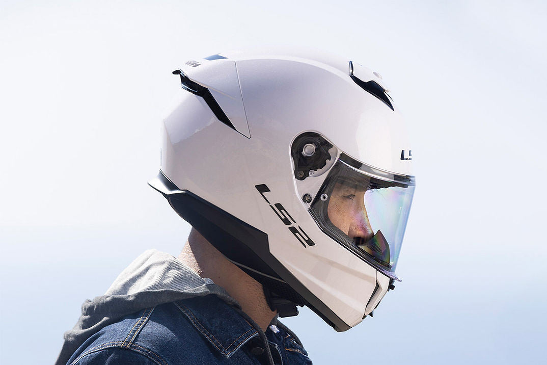 LS2-Stream II-Solid-Full-Face-Motorcycle-Helmet-White-pic