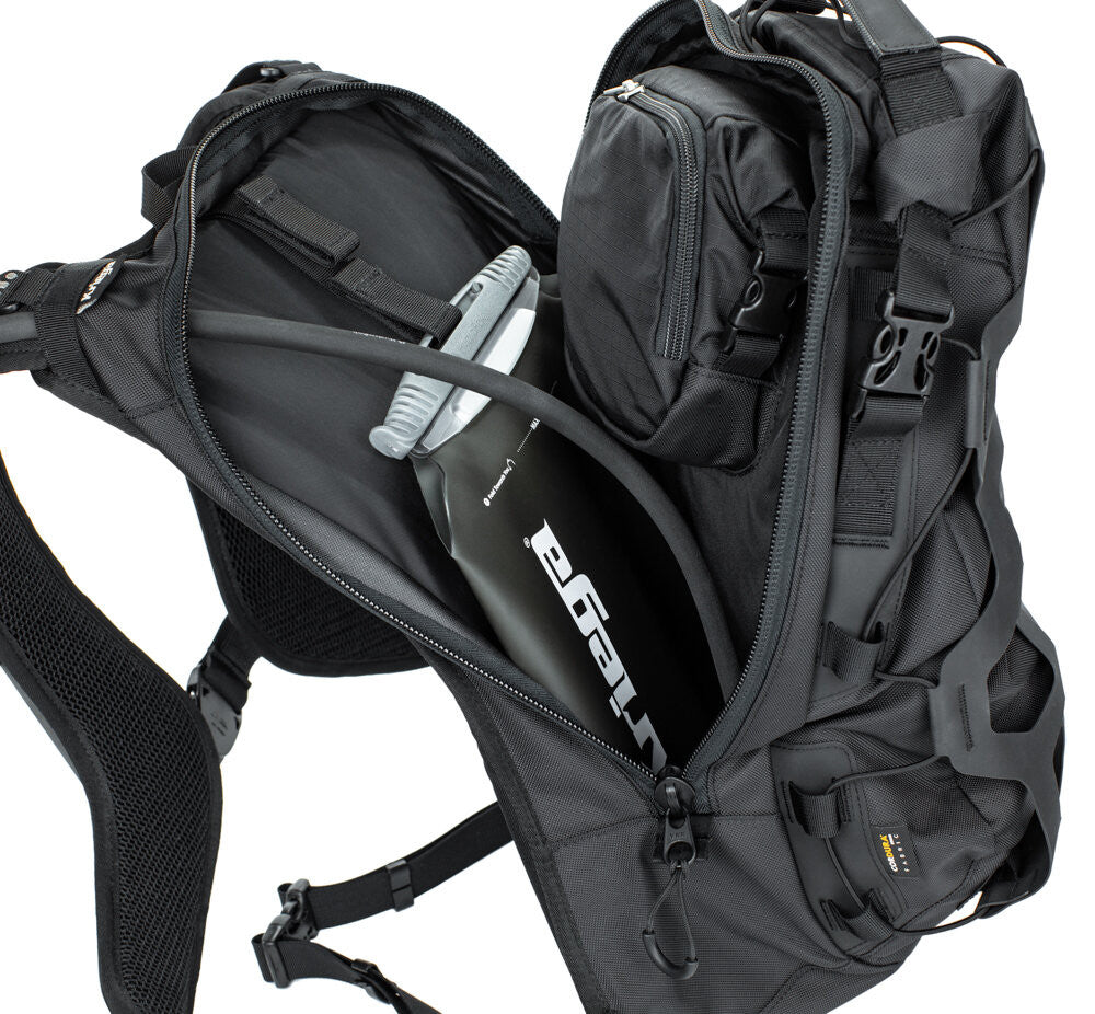 Kriega-Trail-18-Adventure-Motorcycle-Backpack-hydration-compatible