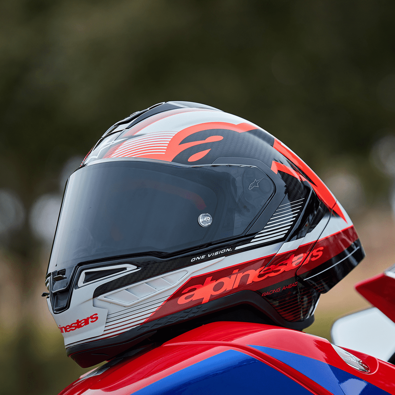 alpinestars-supertech-r10-team-full-face-motorcycle-racing-helmet-black-carbon-red-white-pic3