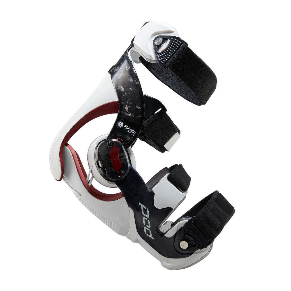 pod-k8-3-0-carbon-white-knee-brace-right-side-view