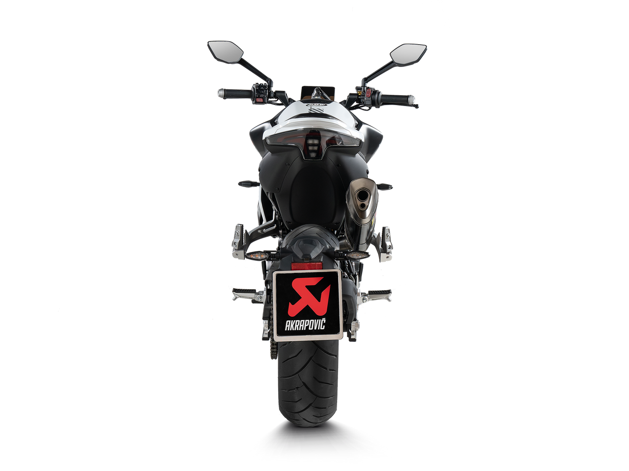 akrapovic-slip-on-line-muffler-carbon-fiber-for-cf-moto-800nk-rear-view