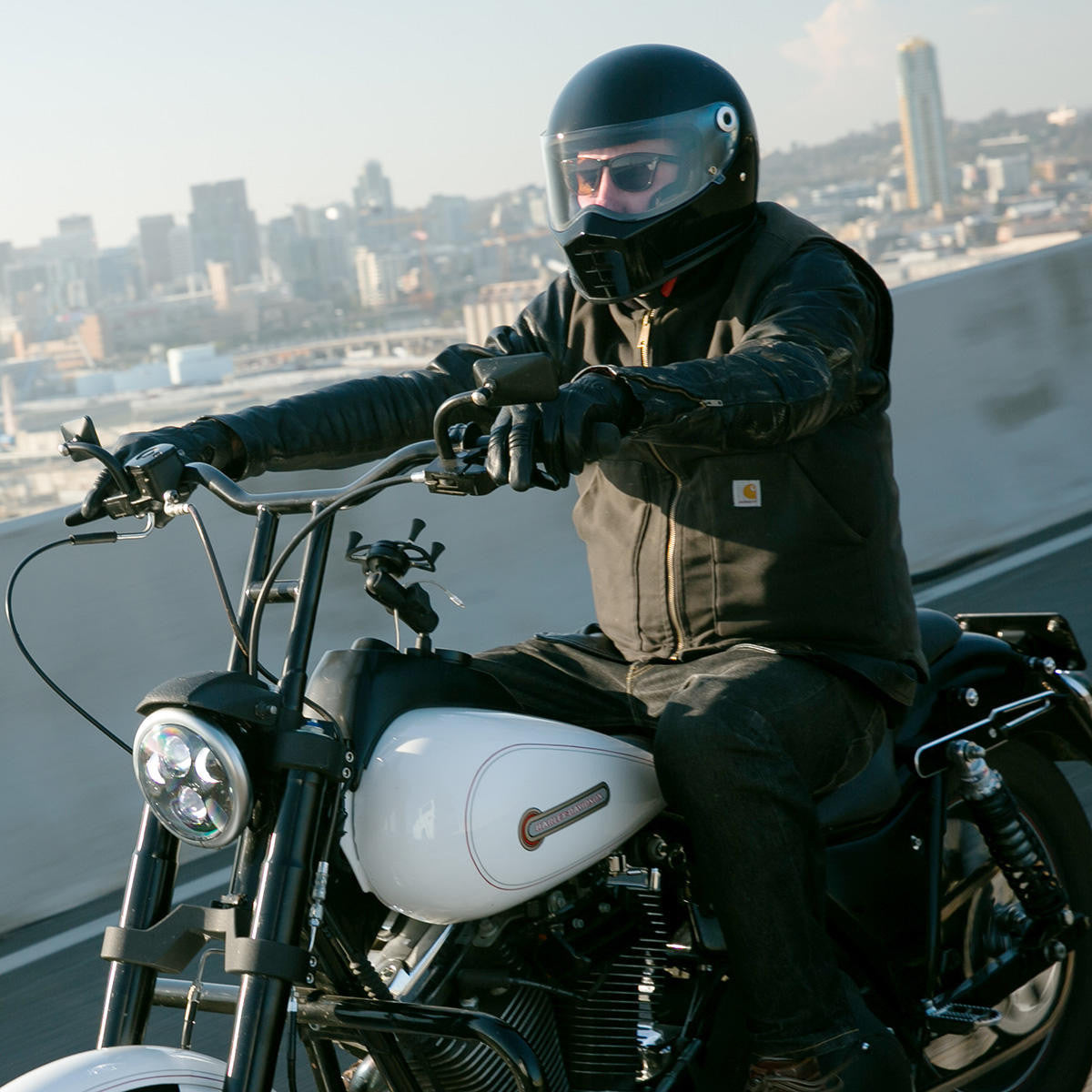 Biltwell Lane Splitter Gloss Black Helmet - Life Image