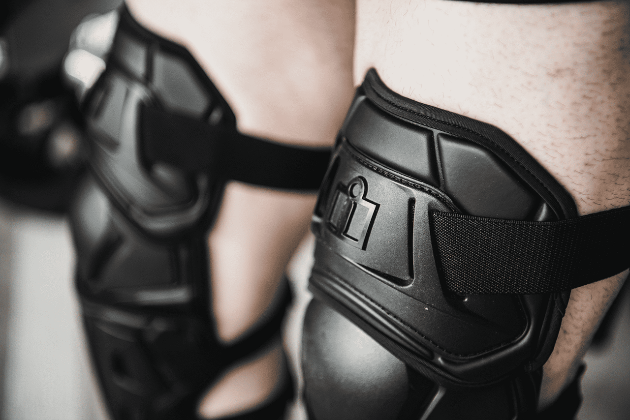 Icon-Field-Armor3-Knees-detail 2