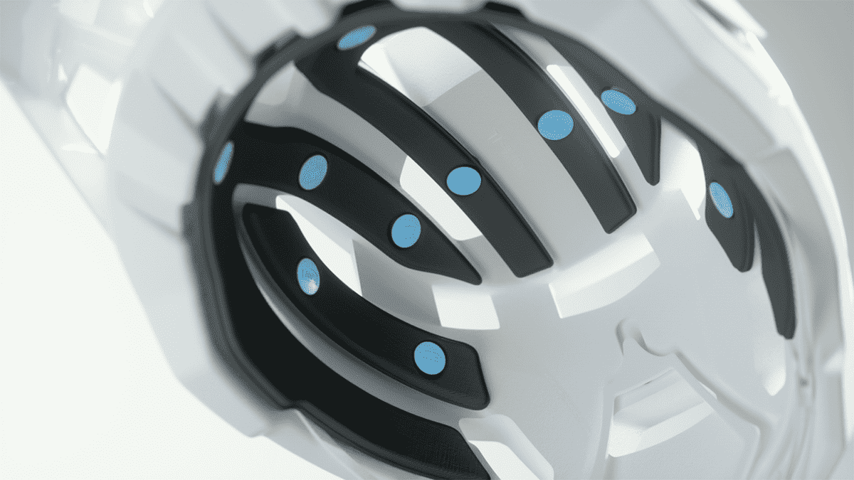 100%-Trajecta-Fidlock-Mountain-Bike-Helmet-Detail-View-1