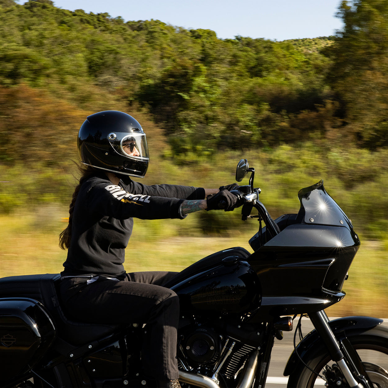 Biltwell-Gringo-SV-Solid-Full-Face-Motorcycle-Helmet-Gloss-Black-pic