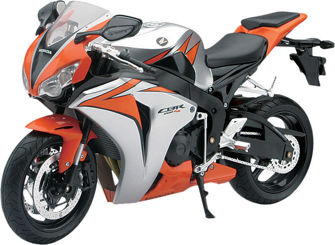 new-ray-replica-1-6-scale-super-sport-honda-cbr1000rr-bike-main