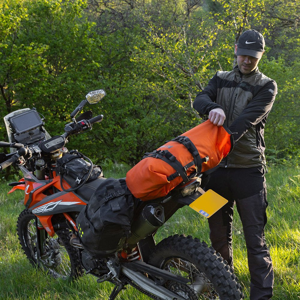 Kriega-Rollpack-20-Litres-Waterproof-Motorcycle-Tail-Bag-Orange-pic